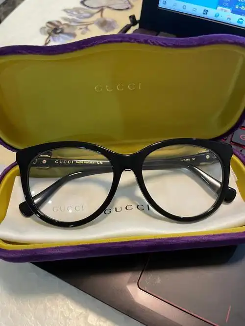 gucci黑框眼镜