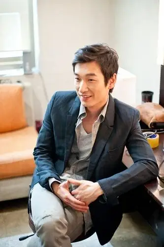 曹承佑个人资料_曹承佑演过的电视剧_曹承佑电影全集-韩剧233网