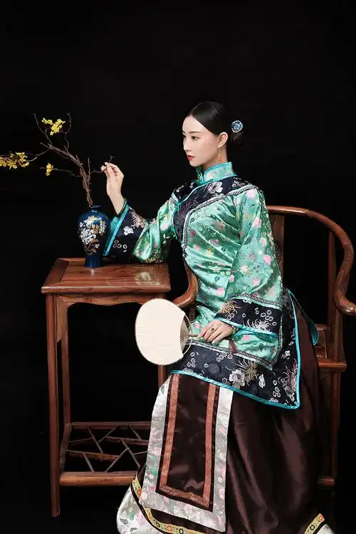 民国中式礼服大宅门秀禾少奶奶清朝大家闺秀小姐服装民族服装