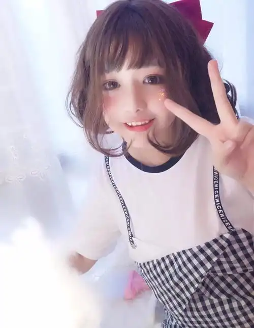 这些虎牙小姐姐聚集了全世界的可爱来甜炸你的心