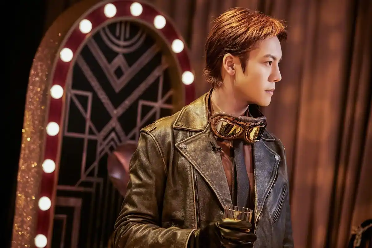 霸气 一身军装02武艺高强的02九门之首张大佛爷 陈伟霆之外02在