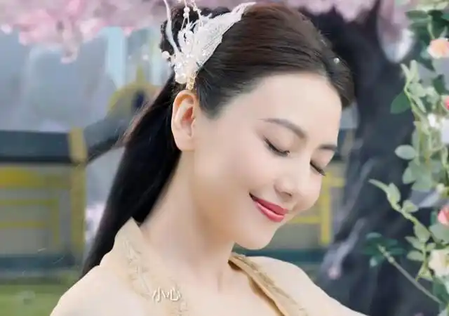 高圆圆41岁再穿古装仍似当年周芷若不愧是冻龄女神