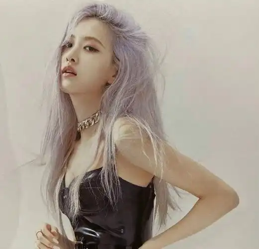 朴彩英出道七周年快乐#伟大的紫发