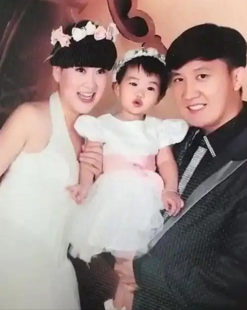 杨树林独自带女儿苦等胖丫如今妻子出狱两年后他们怎样了