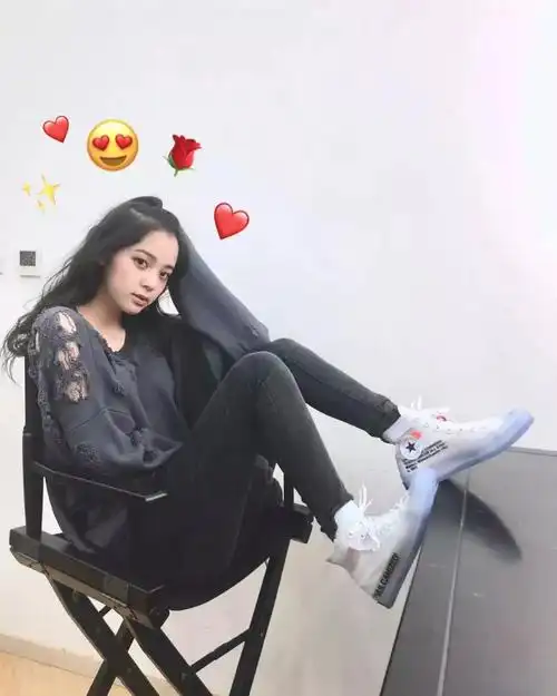 匡威女孩,欧阳娜娜