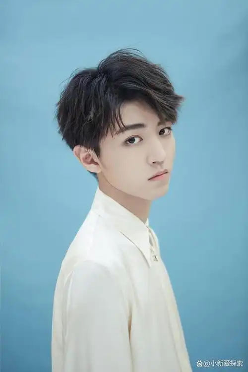 王俊凯:青春之光,荣耀之路