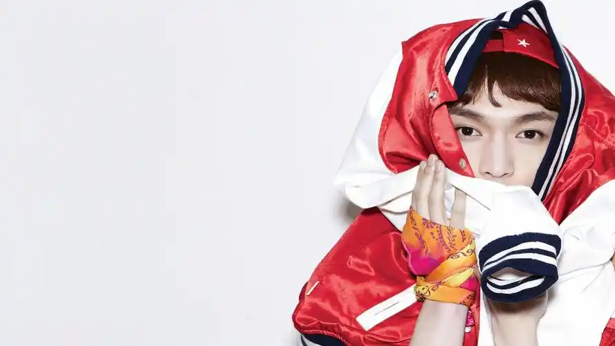 明星风尚 张艺兴壁纸