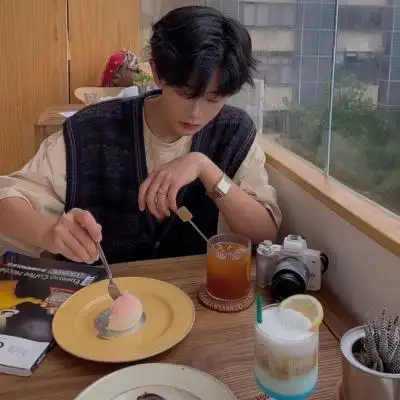 ins小清新文艺范男头请用你的绝对理智压制你不该有的感情