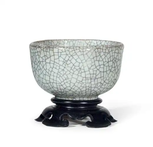 【元 哥釉梅花杯】拍卖品_图片_价格_鉴赏_元代以前陶瓷_雅昌艺术品