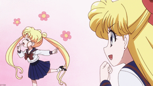 kitty 穿的卫衣也是粉粉嫩嫩的小小兔 手机壁纸也都是满满的少女心