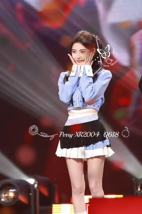 鞠婧祎#perry超绝追星运:  2021年2月10日机缘巧合知道要来重庆,律舷