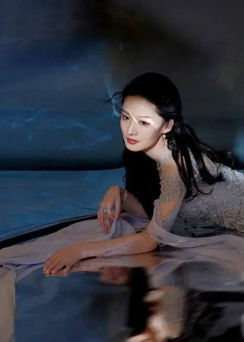 李沁这次gq盛典造型美得不要太超过了!