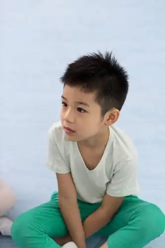 背景,侧面,快乐,幸福,纯洁,北京,中国,图片,听,小孩,教室,放松,可爱