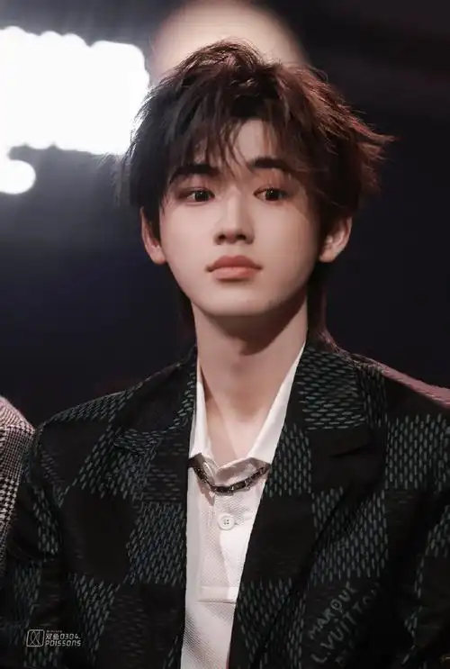 宋亚轩声生不息##宋亚轩元梦之星初星代言人##5:23pm-宋亚轩