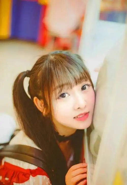 双马尾女生电玩城清纯俏皮唯美写真
