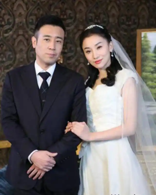 47岁于和伟近照妻子整整隐藏27年网友难怪看上了王丽坤