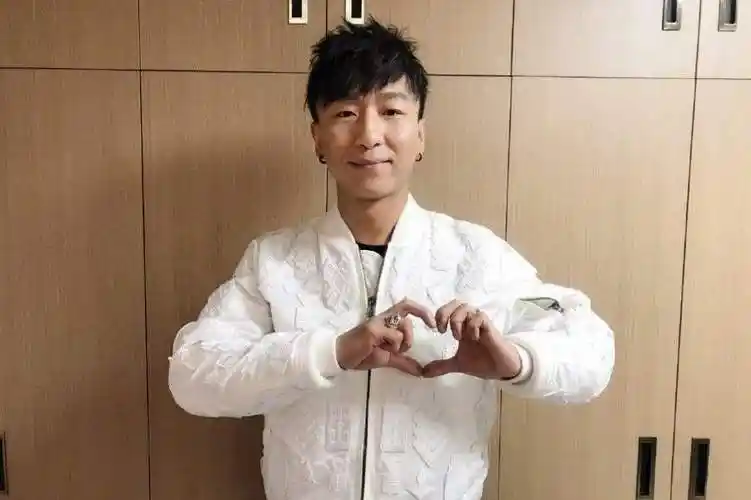 陈羽凡现在怎么样了?近照罕曝光,身形消瘦脸色憔悴 第6张