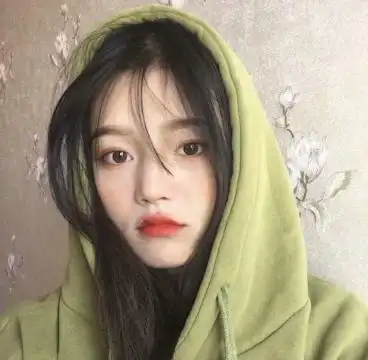 最新气质女生微信头像2021最火爆