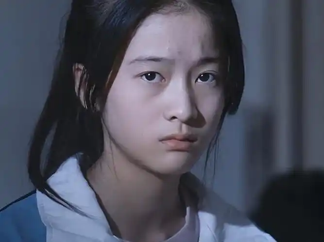 我还记得《神雕侠侣》中张雪迎饰演的小郭襄,她一笑就感觉烦恼被带走