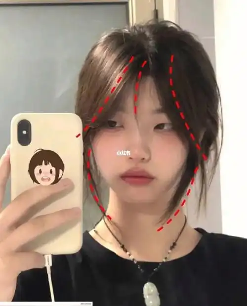 剪一次好看一次!爱了爱了法式八字刘海显小