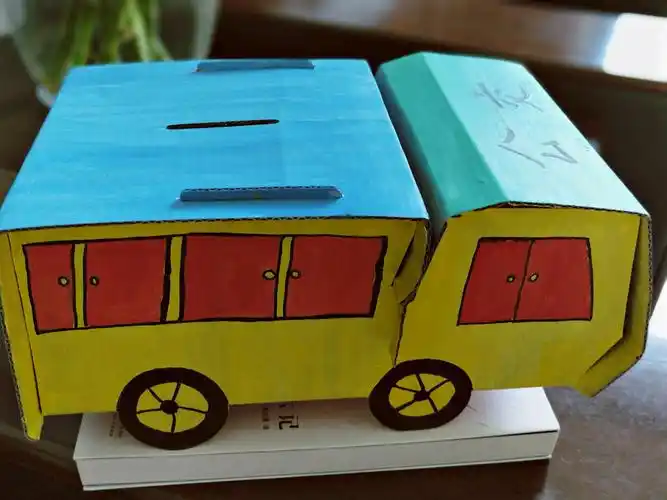 2019暑假手工制作——公共汽车