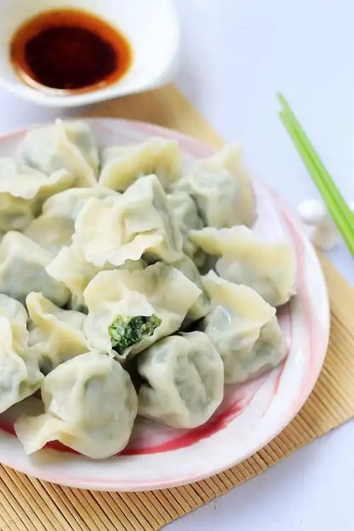 韭菜鱼肉饺子,韭菜鱼肉饺子的家常做法 - 美食杰韭菜鱼肉饺子做法大全