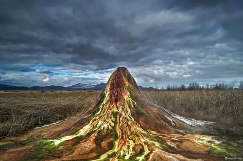 小飞泉 fly geyser