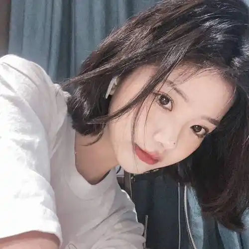 有的女人爱斤斤计较,得理不饶人最有女人味的微信头像有的女