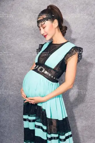 拍孕妇照摆姿势需要注意什么