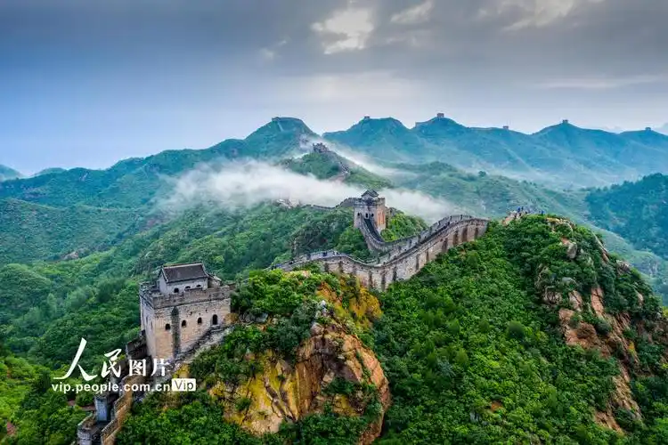 金山岭长城云雾飘渺