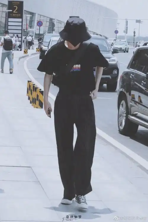 马嘉祺身材管理好绝