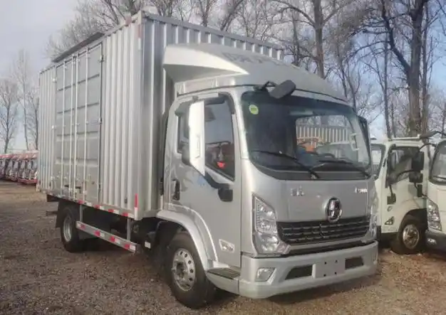 北京卖陕汽德龙4米2货车4s店在哪里