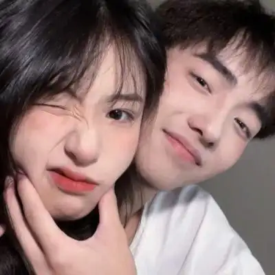 情侣头像超甜高清图片双人 唯美情侣真人微信头像图片大全_情侣头像