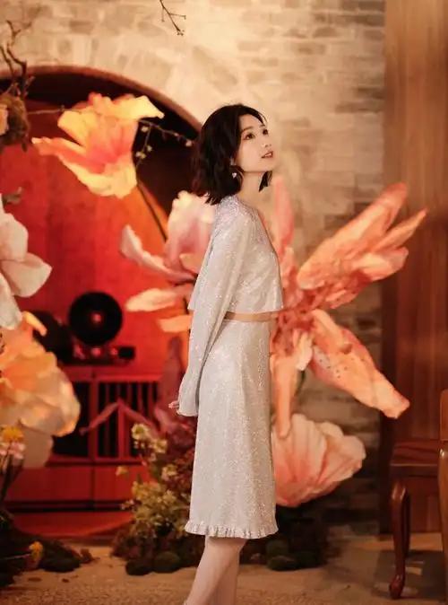 毛晓彤最美写真套图曝光网友惊呼最后一张没有忍住壁纸了