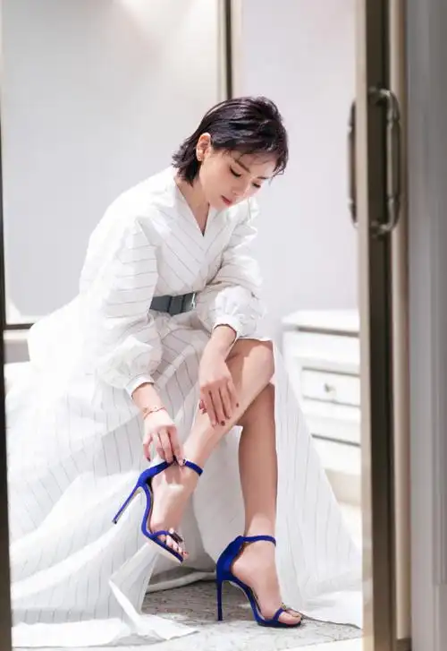 [图集分享]刘涛(81p,大流量慎点)