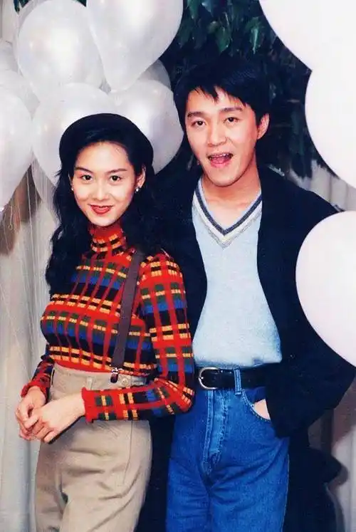 周星驰会后悔当初错过朱茵吗?