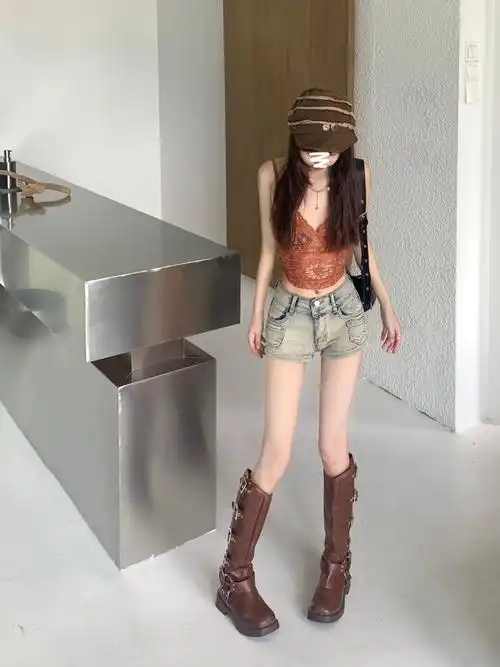 辣妹复古牛仔超短裤女装夏季低腰小个子紧身热裤直筒阔腿裤子做旧