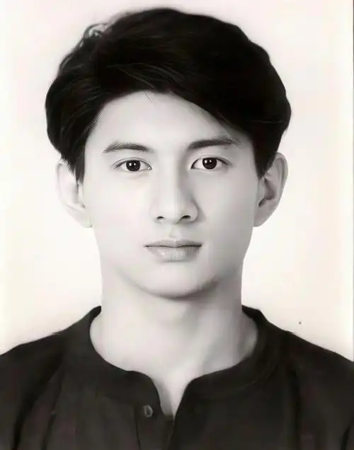 年轻时期的吴奇隆齐秦周星驰周润发