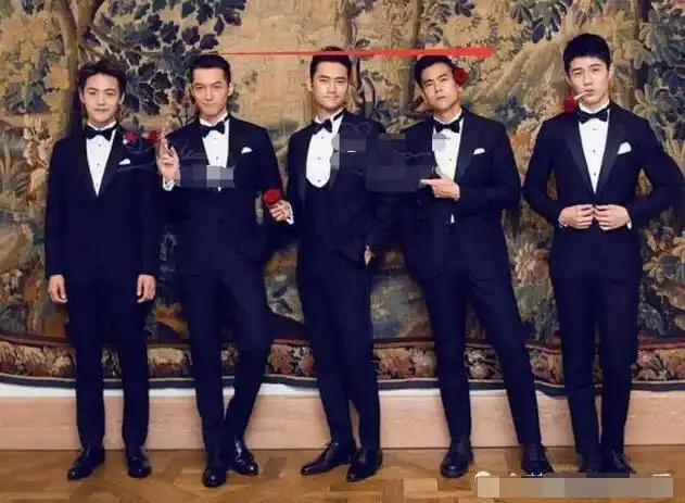 胡歌身高185彭于晏身高182刘昊然身高184三人同框网友心疼