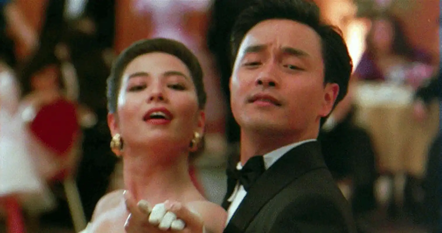 哥哥浪起来还是相当有水准的,那时候的红姑,神仙眷侣