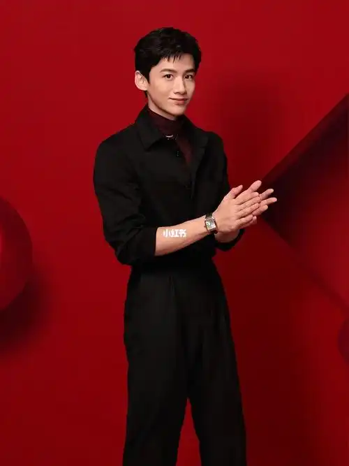 接收白敬亭的节日心意