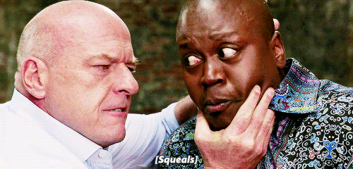 黑人害怕要挟不满gif动图_动态图_表情包下载_soogif