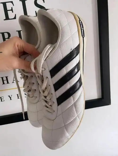 jennie 带火的跆拳道鞋,还有哪些类似款式?