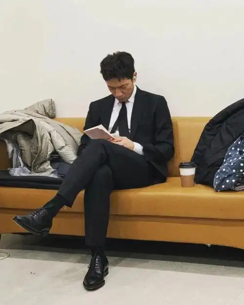 西装暴徒孙锡久