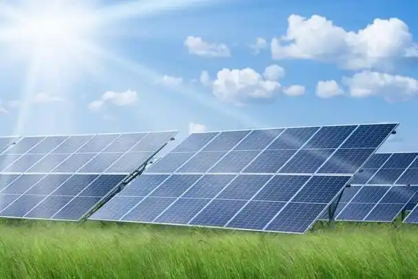 新型钙钛矿/铜铟硒化合物薄膜四端子串联太阳能电池效率达29.9%