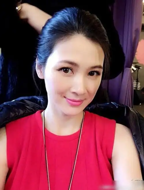 美丽温婉大气的童蕾照片合辑|蕾丝|田雨|周一围|素颜_网易订阅