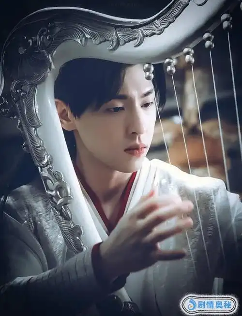 别人开店是为挣钱,到了邓伦这边就不一样了,他却是为了感恩 - 剧情