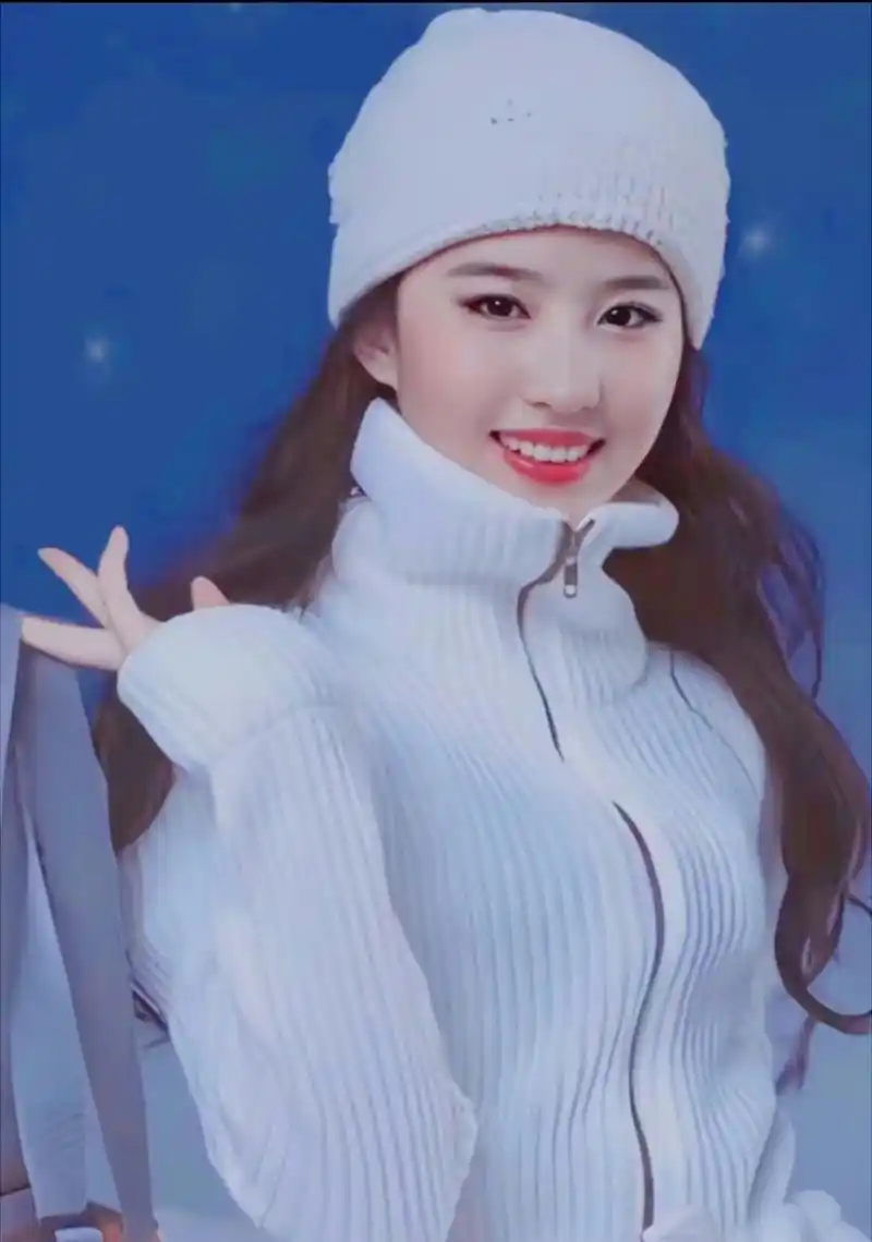 刘亦菲的笑容真甜