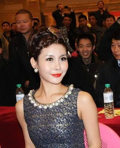 拜金女马诺(拜金女的故事短篇)_环球信息网