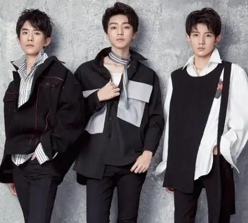 李飞说tfboys明年八月合体